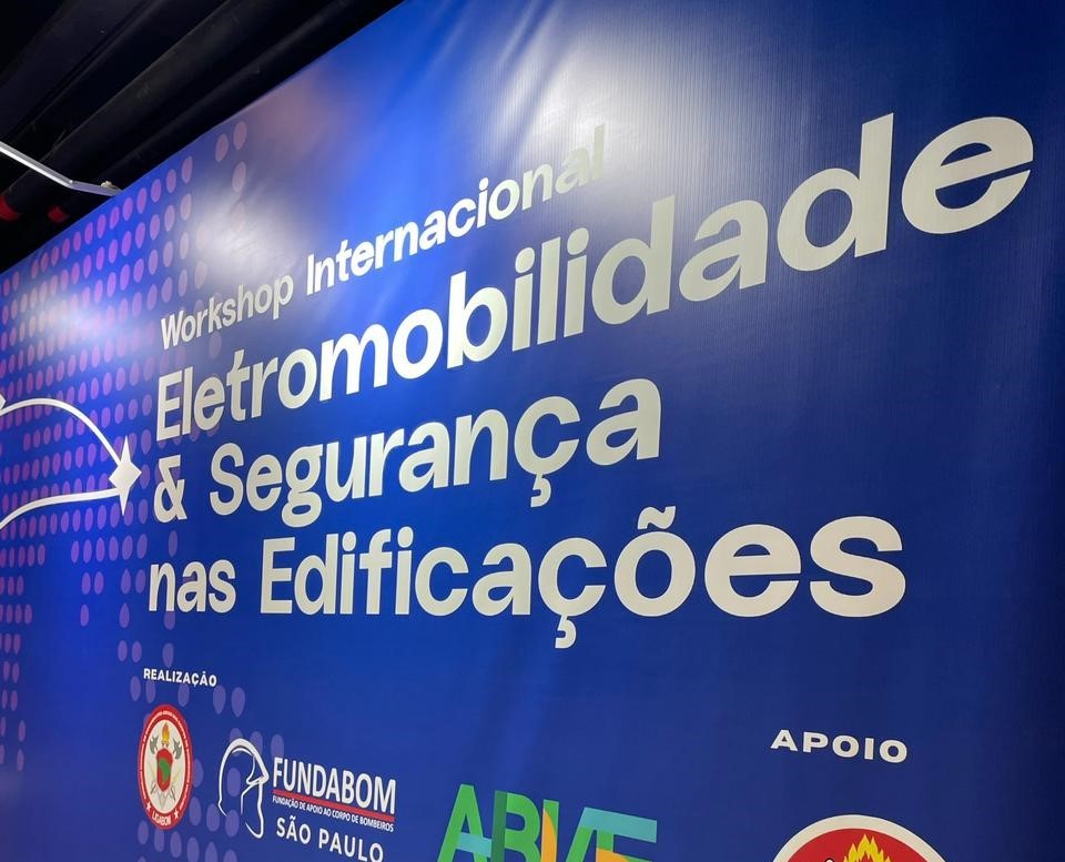 En la primera línea de la seguridad global: Participación en el 1er Workshop de Incendios en Vehículos Eléctricos en São Paulo🇧🇷.