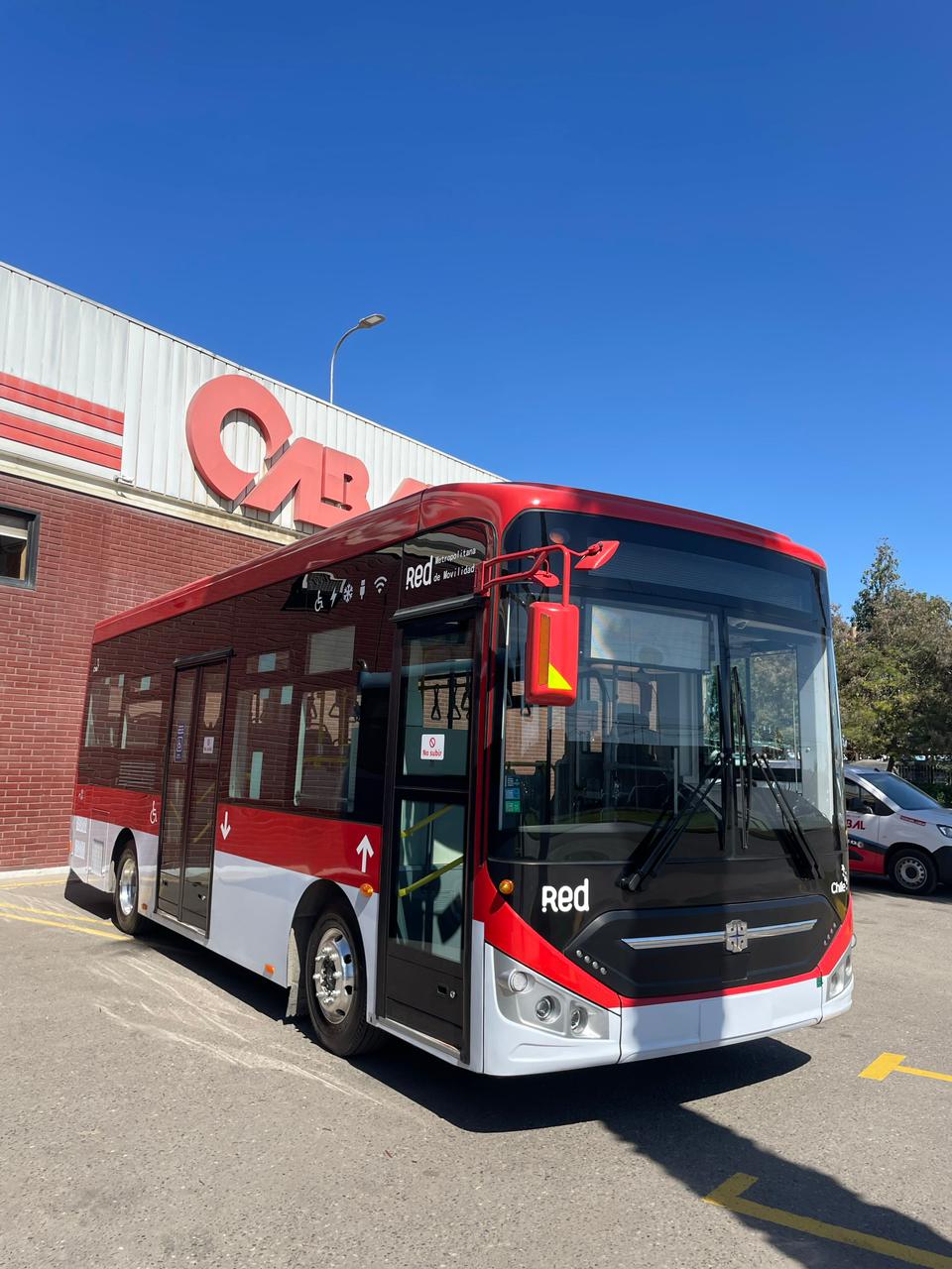 Conectando con el corazón del transporte limpio: visitando a los líderes de la electromovilidad pesada.
