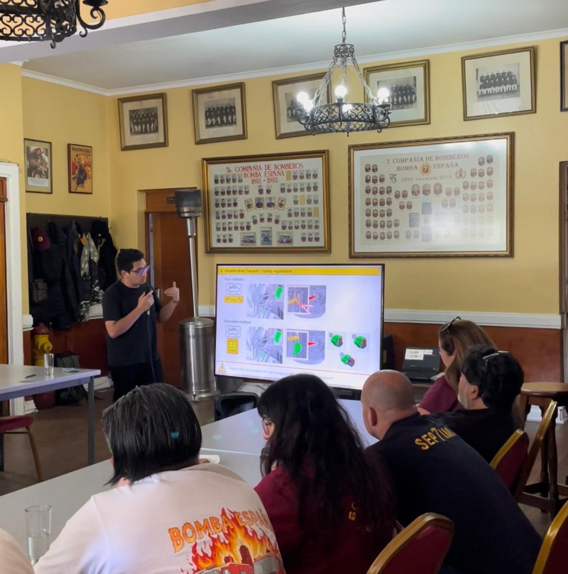 Entrenamiento nivel advertencia: Intervención en vehículos de nuevas energías